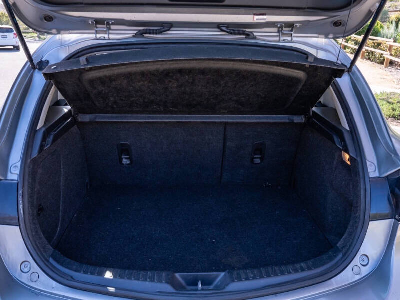 2013 Mazda MAZDA3 i Grand Touring