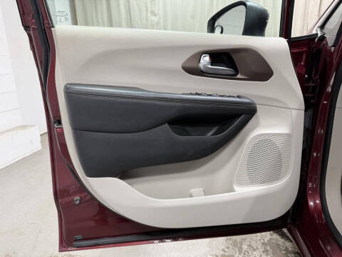 2018 Chrysler Pacifica L