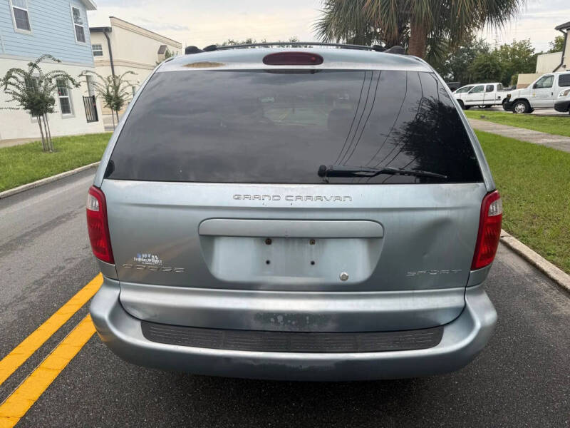 2003 Dodge Grand Caravan Sport