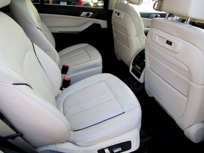 2019 BMW X7 xDrive40i