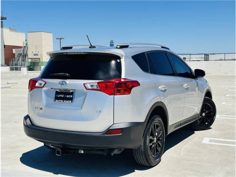 2014 Toyota RAV4 LE