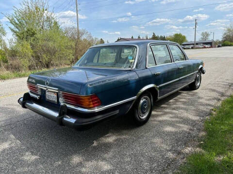 1975 Mercedes-Benz 450-Class