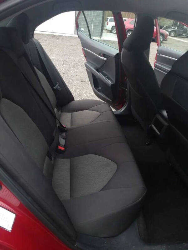 2020 Toyota Camry LE