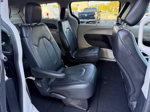 2019 Chrysler Pacifica Touring L