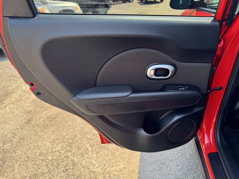 2017 Kia Soul +