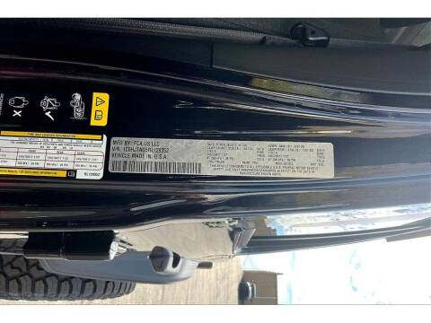 2024 Jeep Gladiator Sport