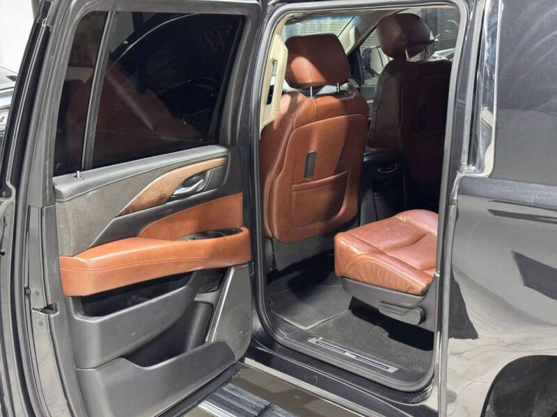 2019 Cadillac Escalade ESV Premium Luxury