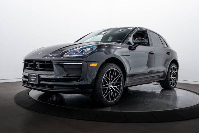 2025 Porsche Macan