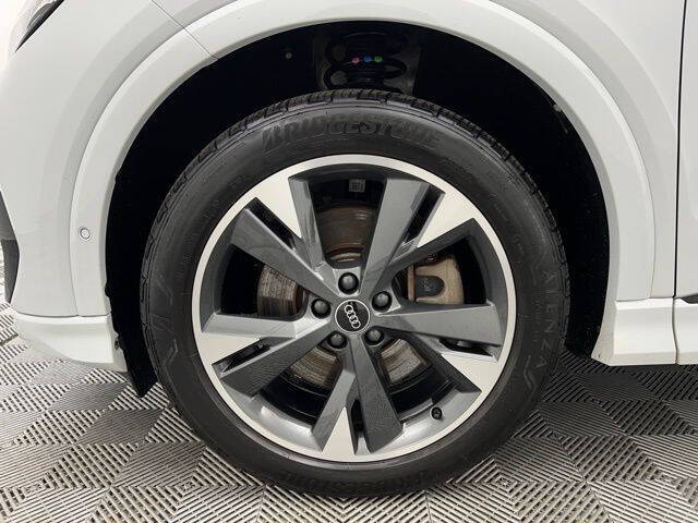 2023 Audi Q4 e-tron quattro Premium Plus 50