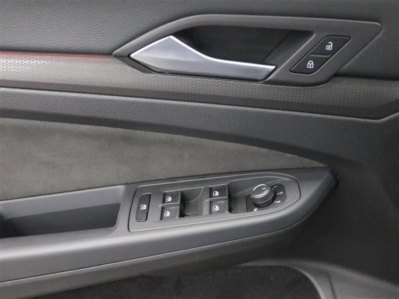 2024 Volkswagen Golf GTI S