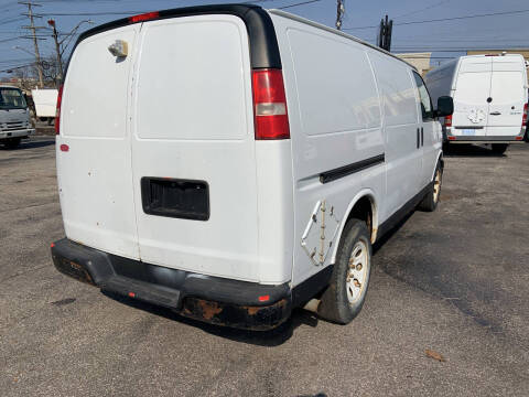 2013 Chevrolet Express 1500