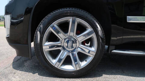 2018 Cadillac Escalade Luxury