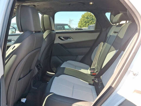 2026 Land Rover Range Rover Velar P400 Autobiography