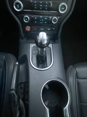 2021 Ford Mustang EcoBoost