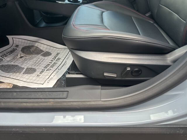 2025 Ford Mustang Mach-E Premium