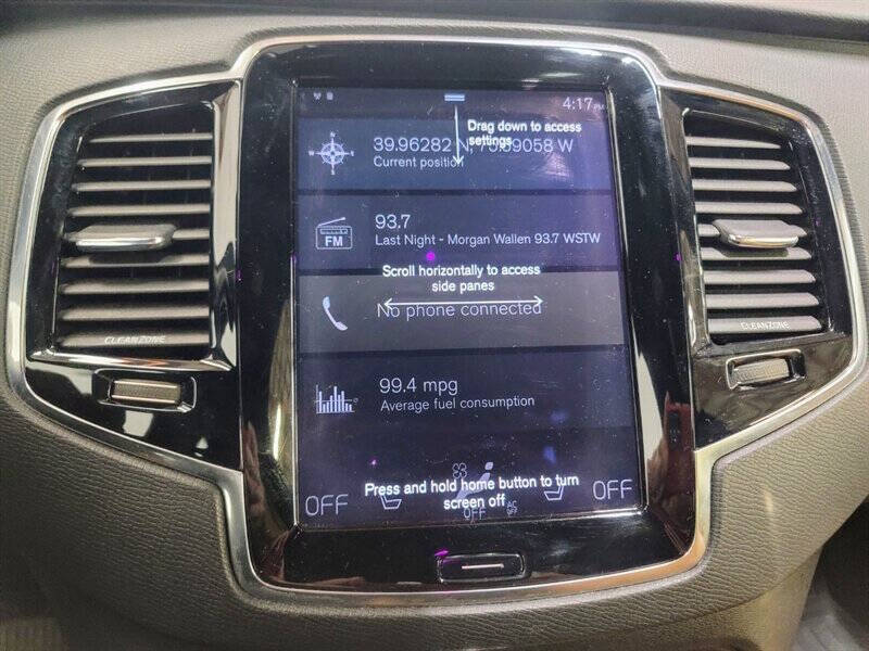 2016 Volvo XC90 T6 Momentum