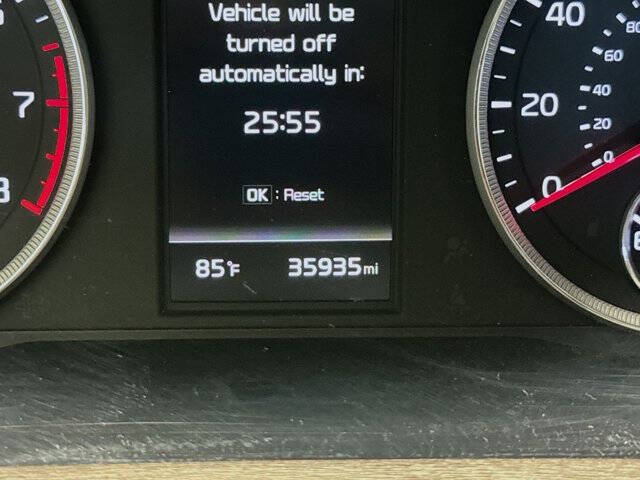 2023 Kia K5 EX