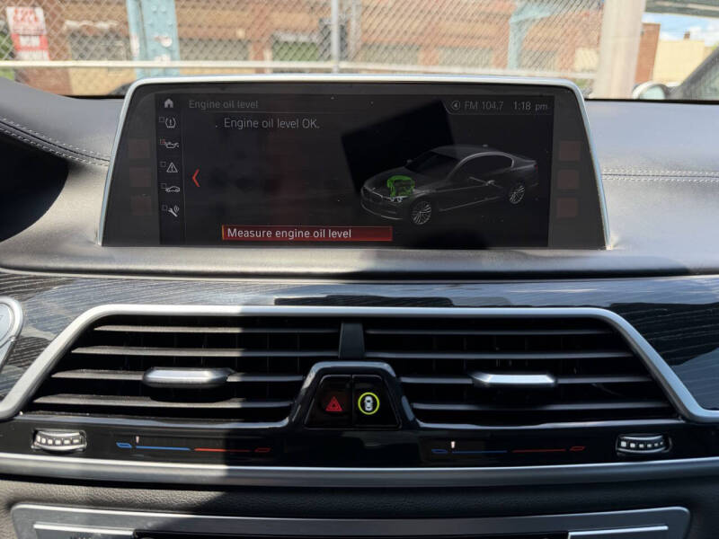2019 BMW 7 Series 740i