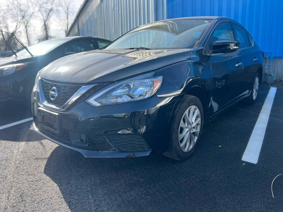 2019 Nissan Sentra S's photo