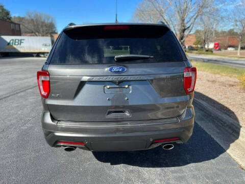 2018 Ford Explorer XLT