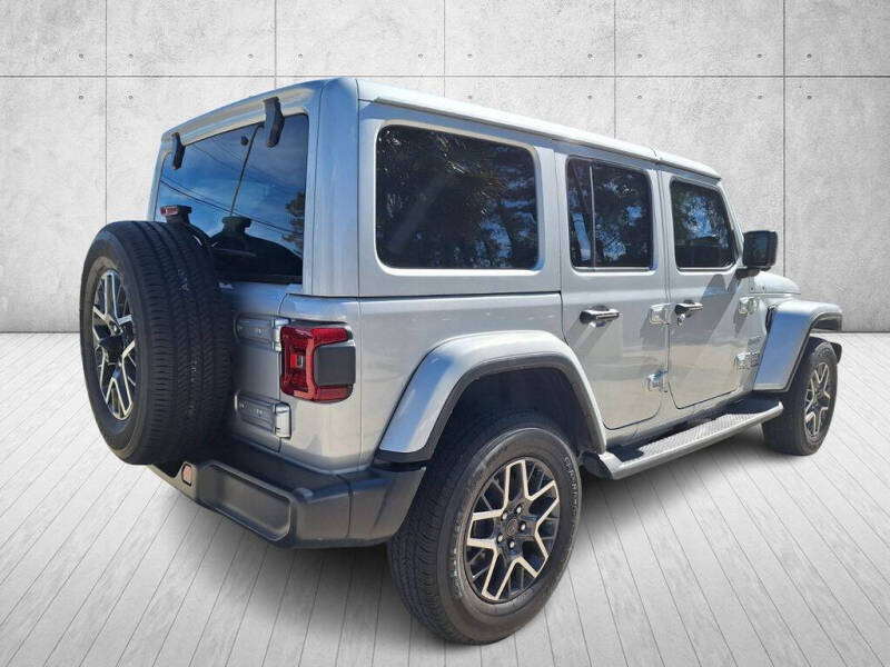 2024 Jeep Wrangler Sahara