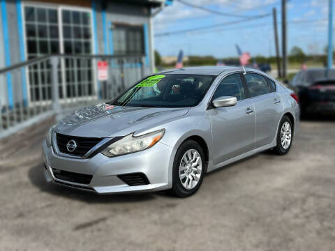 2016 Nissan Altima for sale at Auto Plan in La Porte TX