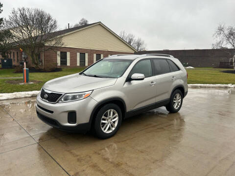 2014 Kia Sorento for sale at Lease Car Sales in Warrensville Heights OH