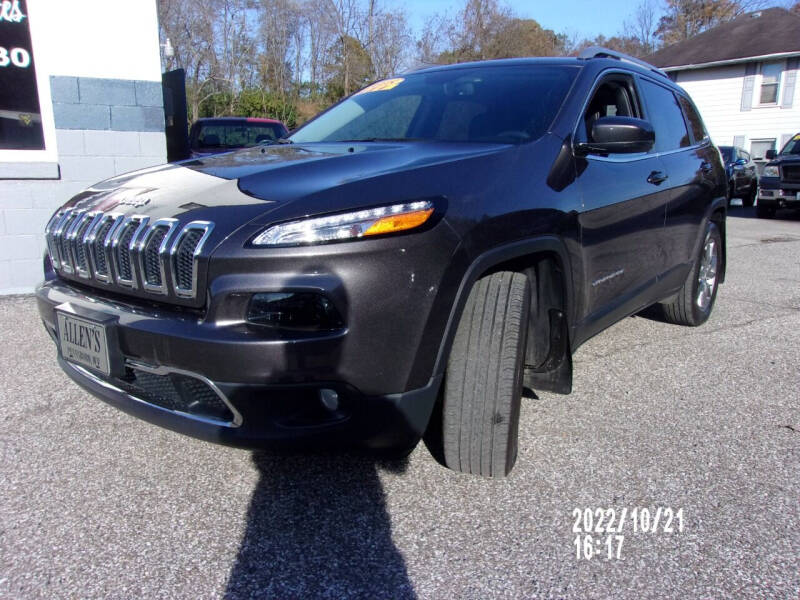 2018 Jeep Cherokee for sale at Allen's Pre-Owned Autos in Pennsboro WV