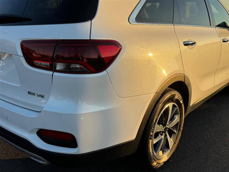 2019 Kia Sorento EX V6