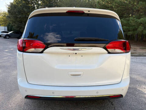2018 Chrysler Pacifica Touring L