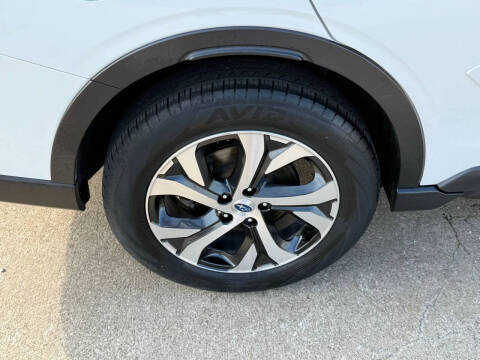 2022 Subaru Outback Touring