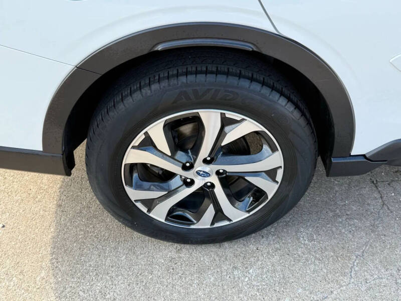 2022 Subaru Outback Touring