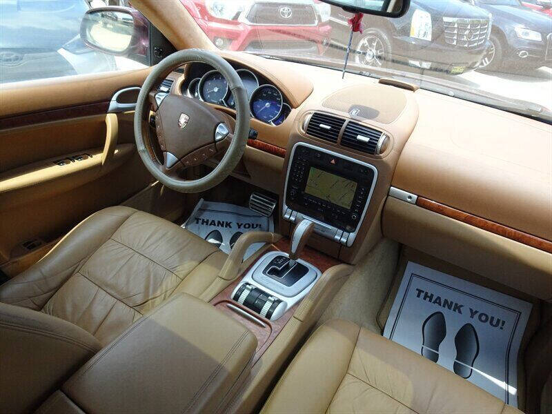 2004 Porsche Cayenne Turbo