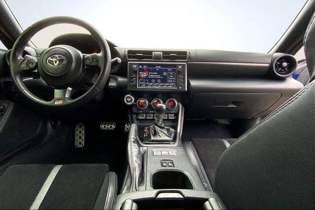 2022 Toyota GR86 Premium