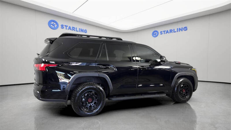 2025 Toyota Sequoia SR5