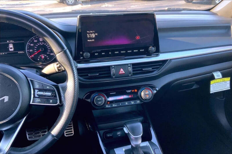 2023 Kia Forte GT-Line