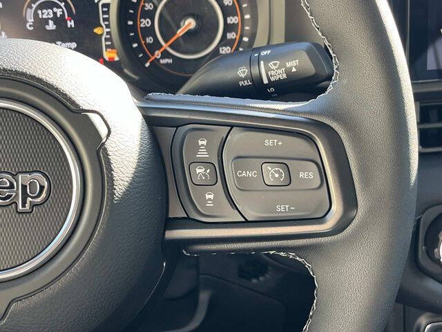2026 Jeep Gladiator Shadow Ops