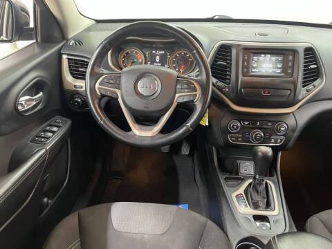 2016 Jeep Cherokee Latitude Altitude