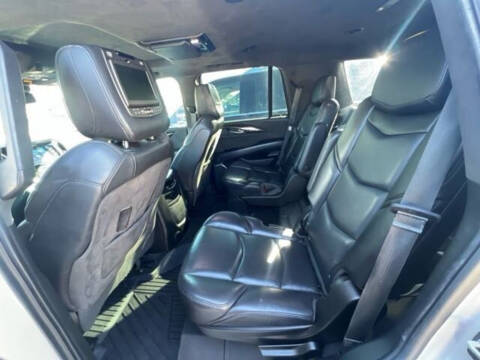 2018 Cadillac Escalade Platinum