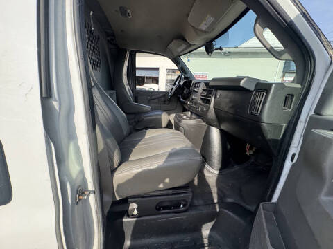 2019 Chevrolet Express 3500