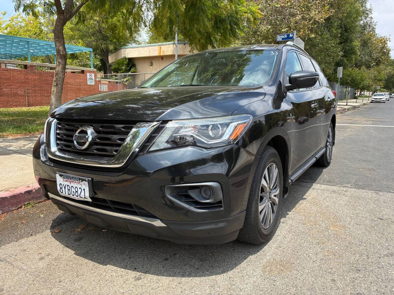 2018 Nissan Pathfinder S
