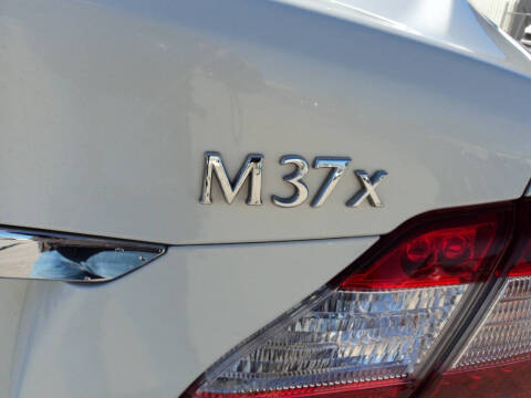2013 Infiniti M37 x