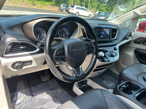 2019 Chrysler Pacifica Touring L