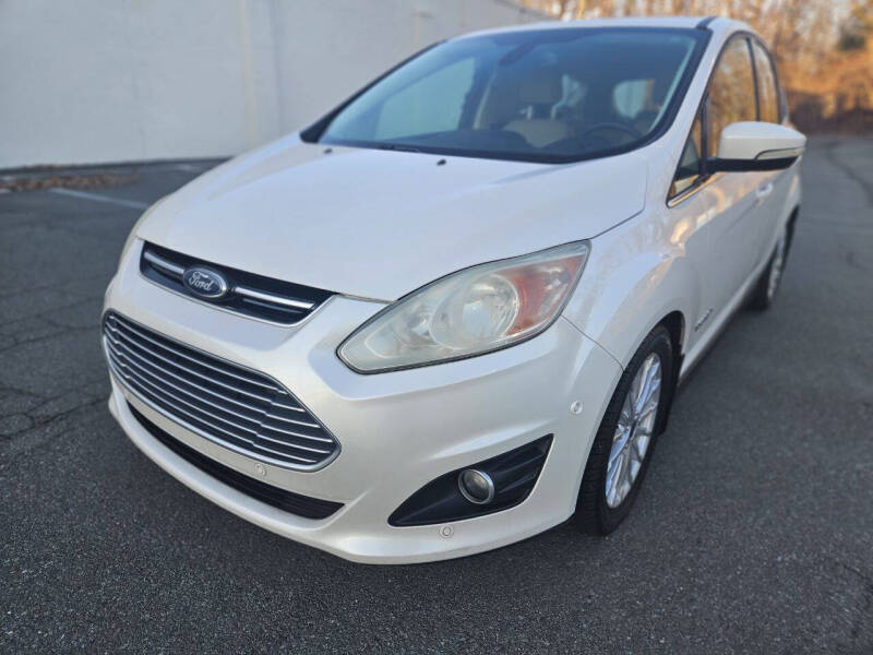 2013 Ford C-MAX Hybrid for sale at CARBUYUS in Ewing NJ