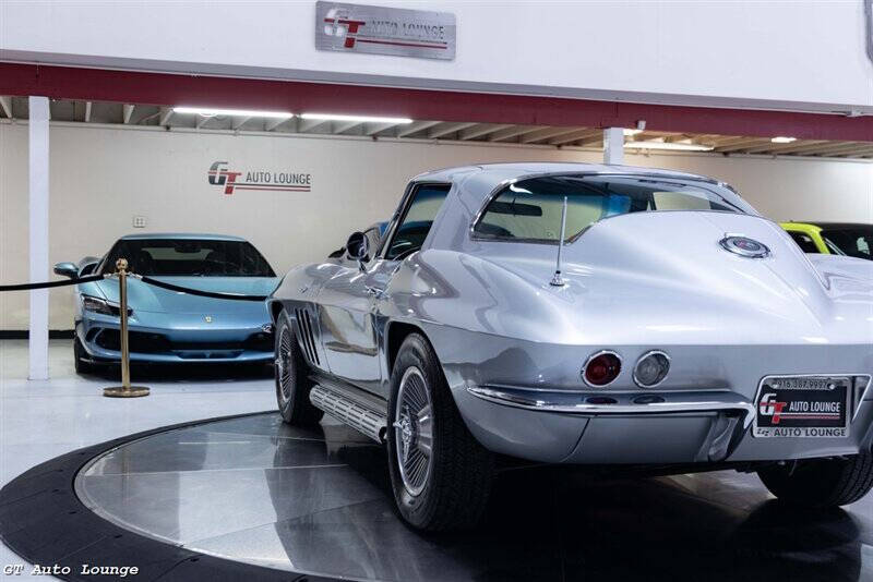 1966 Chevrolet Corvette 15