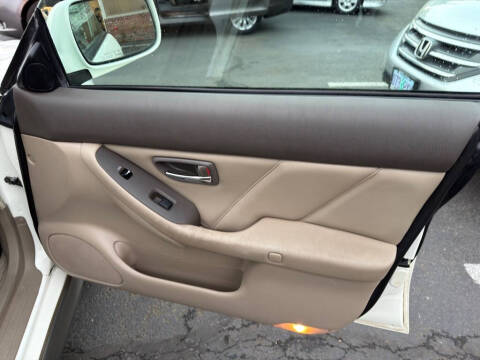 2001 Subaru Outback Limited