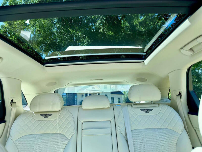 2019 Bentley Bentayga V8