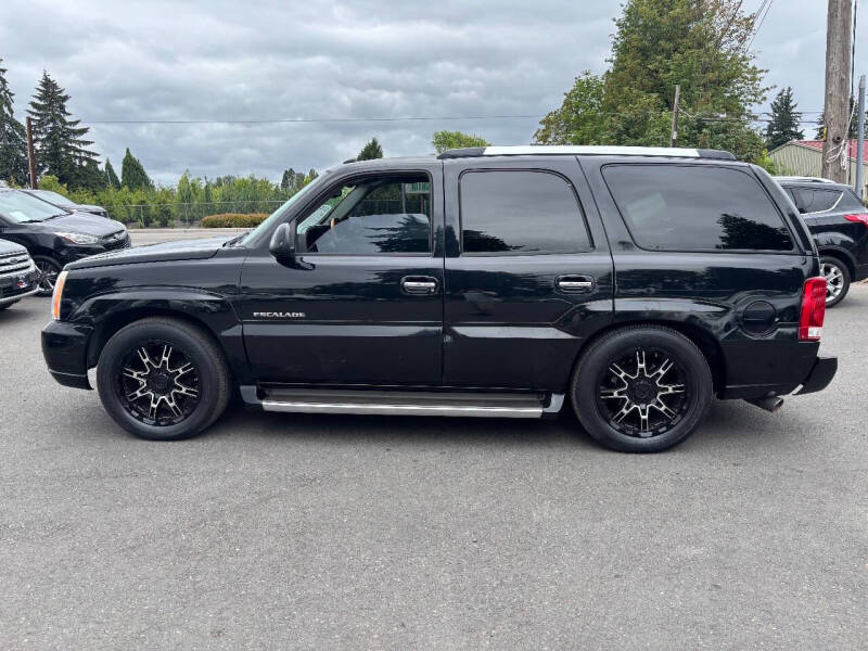 2004 Cadillac Escalade