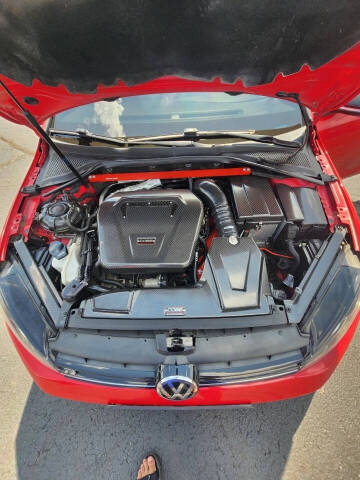 2018 Volkswagen Golf R 4Motion