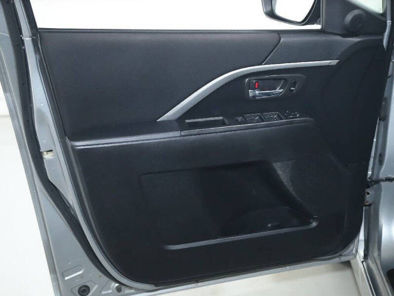 2012 Mazda MAZDA5 Touring
